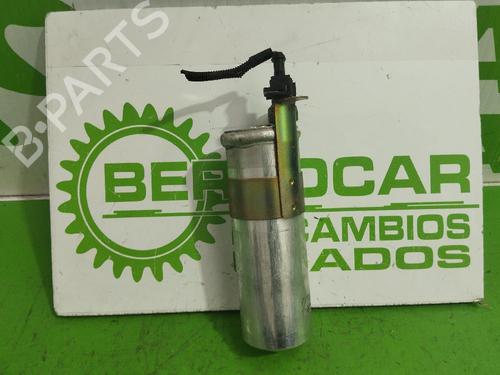 Used Air filter box Air filter box VOLVO S40 I (644) 1.6 (109 hp) 31545839 31545839