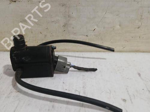 washer-pump-kia-carens-iii-mpv-un-2006-2007-2008-2009-2010-2011-2012-2013-31564004 main image