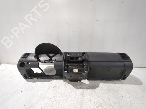 Instrumentbræt VW POLO IV (9N_, 9A_) 1.9 SDI (64 hp) 32489956