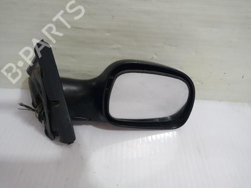 Retrovisor direito CHRYSLER VOYAGER / GRAND VOYAGER III (GS_, NS_) 2.5 TD (116 hp) 31557701
