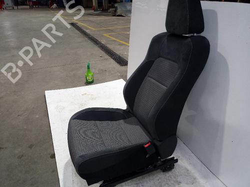 Right front seat TOYOTA AURIS (_E18_) 1.8 Hybrid (ZWE186_, ZWE186R) | BP31554745C16  - Image 5