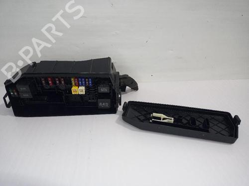 Fuse box SEAT ARONA (KJ7, KJP) 1.0 TSI | BP31556447E1