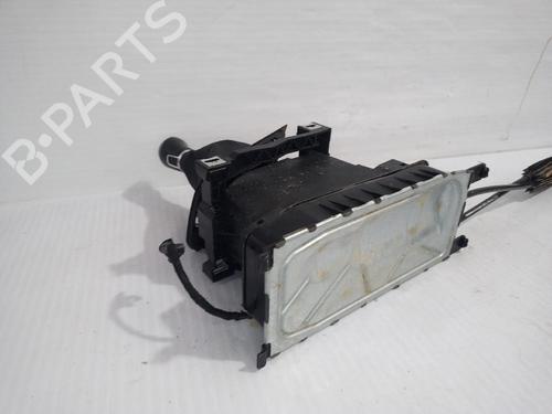 Gear lever VW TOURAN (5T1) 1.6 TDI | BP31555752M90 - Image 4