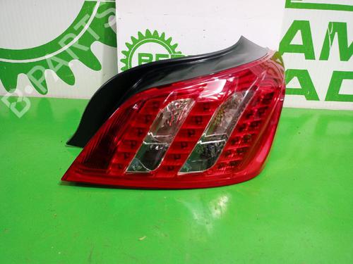 Used Right taillight PEUGEOT 508 I (8D_) 2.0 HDi (140 hp) 31548190