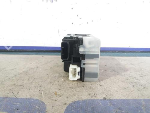 Used Ignition barrel TOYOTA COROLLA Verso (ZER_, ZZE12_, R1_) 2.2 D-4D (AUR10_, AUR10R) (177 hp) 31678418