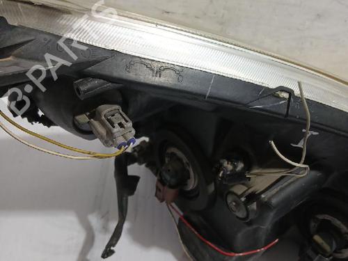 Left headlight TOYOTA COROLLA Verso (ZER_, ZZE12_, R1_) 2.2 D-4D (AUR10_, AUR10R) | BP31563687C28 