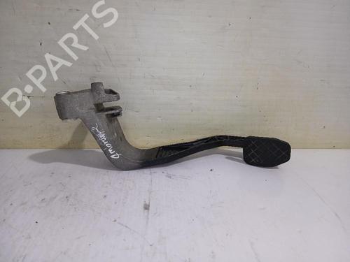 Used Clutch pedal AUDI A6 C5 Avant (4B5, 4B6) 2.5 TDI quattro (180 hp) 31559235