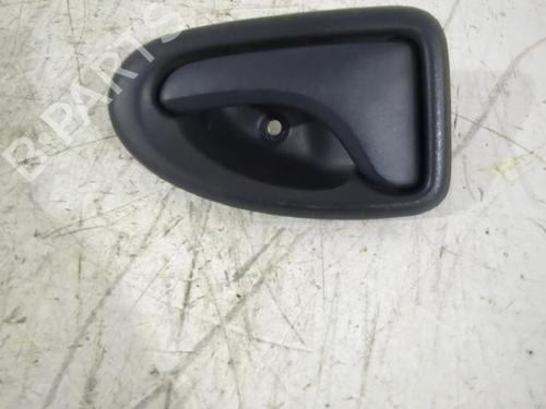 Used Front left interior door handle RENAULT MEGANE I Classic (LA0/1_) 1.6 16V (LA00, LA04, LA0B, LA11, LA16, LA19, LA1J, LA1K,... (107 hp) 31565930