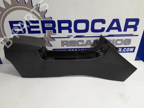 Used Middle console Middle console MAZDA 3 Saloon (BK) 1.6 DI Turbo (BK12Y) (109 hp) 31540899 31540899