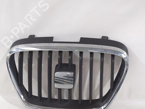 Used Grille Grille 39612740 39612740