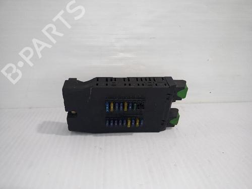 Used Fuse box Fuse box MERCEDES-BENZ VITO Van (W638) 112 CDI 2.2 (638.094) (122 hp) 31555410 31555410