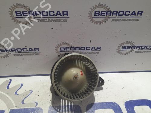 Used Heater blower motor Heater blower motor TOYOTA YARIS (_P1_) 1.0 (SCP10_, SCP10R) (65 hp) 31538929 31538929