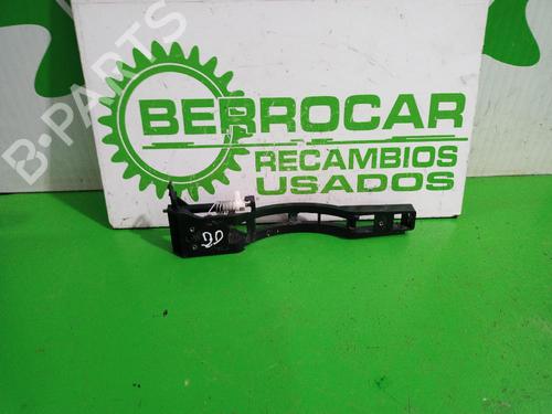 front-right-exterior-door-handle-peugeot-307-break-3e-2002-2003-2004-2005-2006-2007-2008-2009-31546791 main image