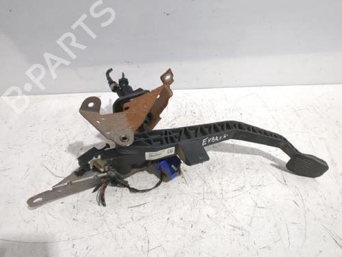 BP32464632I13 main image