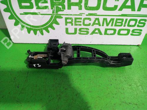 rear-left-exterior-door-handle-ford-focus-i-saloon-dfw-1999-2000-2001-2002-2003-2004-2005-2006-2007-2008-2009-31547564 main image