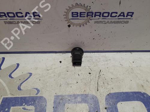 Mirror switch LAND ROVER DISCOVERY II (L318) | BP31673126I25
