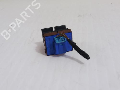 Right rear window switch VW PASSAT B6 (3C2) 2.0 TDI | BP31559336I28 - Image 4