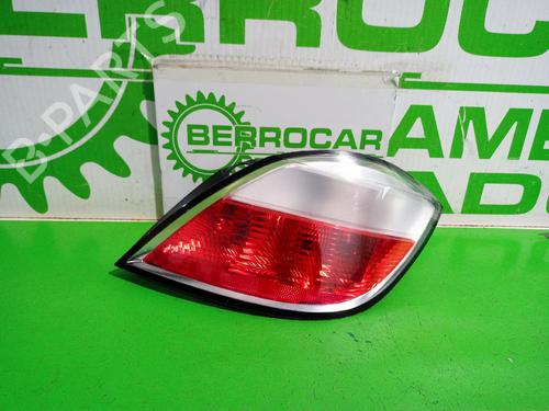 Used Right taillight Right taillight OPEL ASTRA H Saloon (A04) 1.4 (L69) (90 hp) 31551289 31551289
