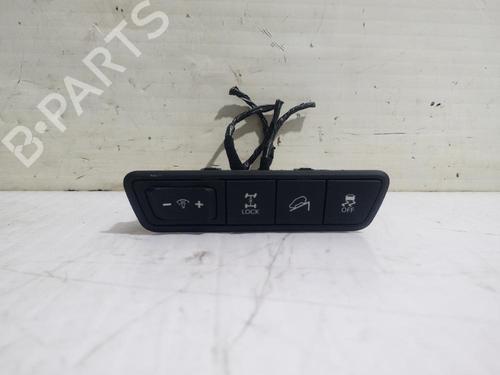 Used Switch HYUNDAI ix35 (LM, EL, ELH) 2.0 CRDi 4WD (136 hp) 31562592