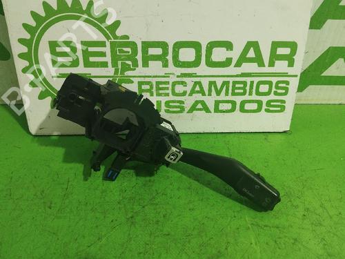 Used Steering column stalk VW GOLF V (1K1) 1.9 TDI (105 hp) 31546601