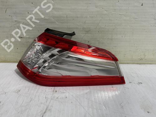 Højre baglygte PEUGEOT 508 I (8D_) 2.0 HDi (163 hp) 31560979