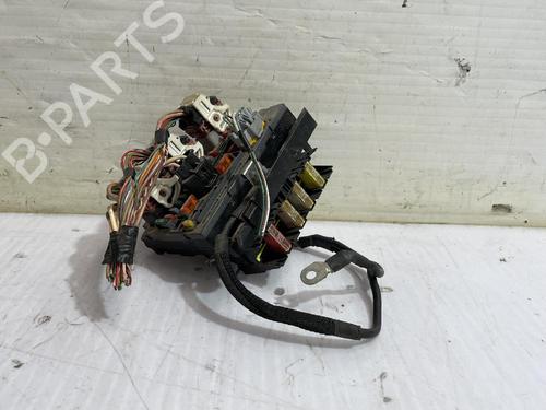 Used Fuse box PEUGEOT 308 SW I (4E_, 4H_) 1.6 HDi (112 hp) 31561034
