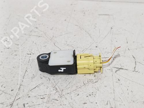 electronic-sensor-toyota-corolla-_e12_-2001-2002-2003-2004-2005-2006-2007-2008-34431675 main image