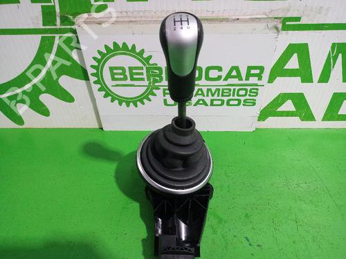 Gear lever FORD FIESTA V (JH_, JD_) 1.4 TDCi | BP31553028M90