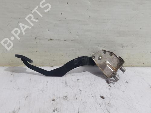 Kløtsj NISSAN MICRA III (K12) 1.2 16V (80 hp) 31561832