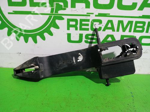 rear-right-exterior-door-handle-ford-fiesta-v-jh_-jd_-2001-2002-2003-2004-2005-2006-2007-2008-2009-2010-2011-2012-2013-2014-31550496 main image