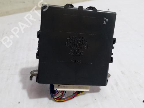 Used Electronic module TOYOTA PRIUS Liftback (_W2_) 1.5 Hybrid (NHW20_, NHW20R) (112 hp) 31562197