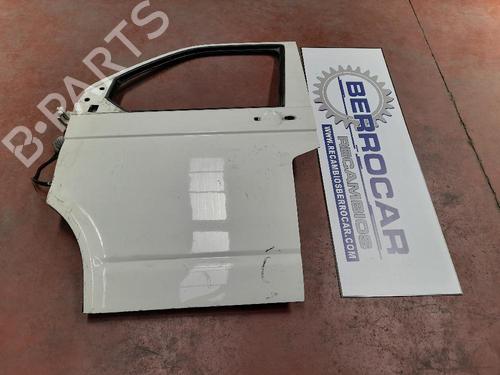 Used Left front door VW MULTIVAN T5 (7HM, 7HN, 7HF, 7EF, 7EM, 7EN) 1.9 TDI (105 hp) 31570883