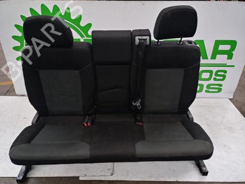 Used Rear seat OPEL ZAFIRA / ZAFIRA FAMILY B (A05) 1.9 CDTI (M75) (100 hp) 31543148