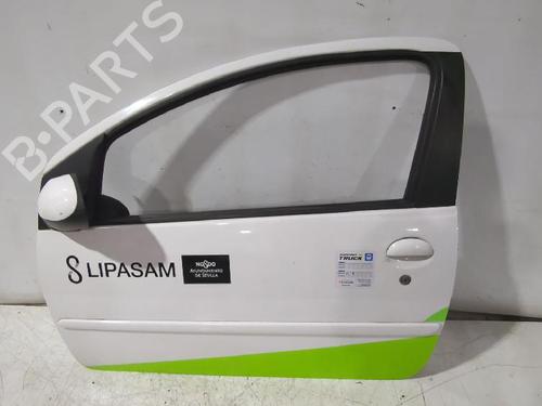 Used Left front door Left front door PEUGEOT 107 (PM_, PN_) 1.4 HDi (54 hp) 33747046 33747046