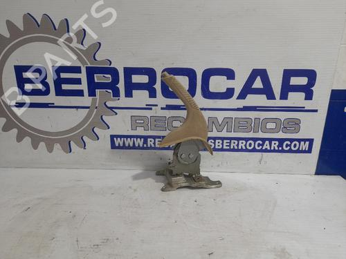 Used Hand brake Hand brake KIA SPORTAGE II (JE_, KM_) [2004-2011] 31673900 31673900
