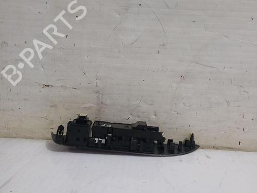 Left front window switch TOYOTA COROLLA Estate (_E21_) 1.8 Hybrid (ZWE211W) | BP31562821I27 