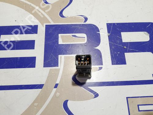 Switch KIA CARENS II MPV (FJ) | BP31673312I30