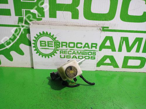 Used Brake master cylinder Brake master cylinder CITROËN C5 II (RC_) 1.6 HDi (RC8HZB) (109 hp) 33810481 33810481