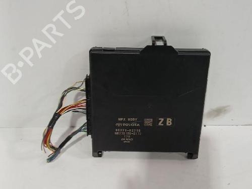 Electronic module TOYOTA COROLLA Hatchback (_E21_, _EA1_, _EH1_) 1.8 VVTi Hybrid (ZWE219) | BP31567727M83 - Image 2