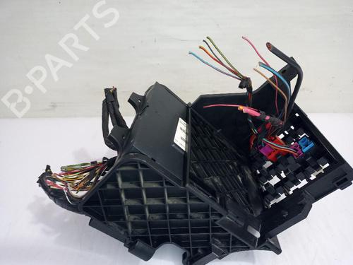 Fuse box SEAT TOLEDO III (5P2) 2.0 TDI 16V | BP31557928E1 - Image 6