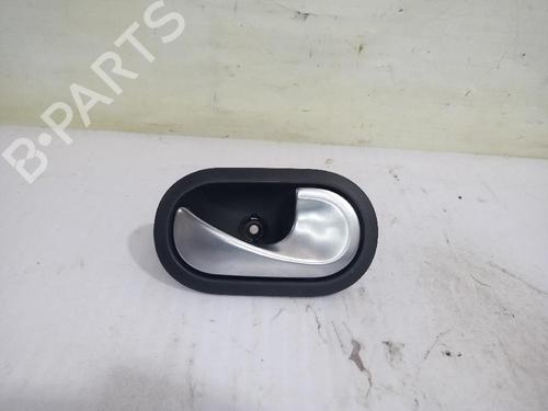 Used Front right interior door handle RENAULT SCÉNIC II (JM0/1_) 1.5 dCi (JM1F) (86 hp) 31558722