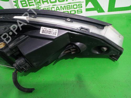 Left headlight FORD FOCUS I Saloon (DFW) 1.8 Turbo DI / TDDi | BP31544094C28 - Image 4