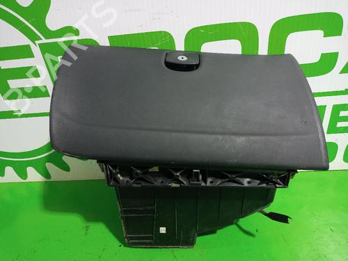Used Glove box Glove box PEUGEOT 407 SW (6E_, 6D_) 2.0 (136 hp) 31548382 31548382
