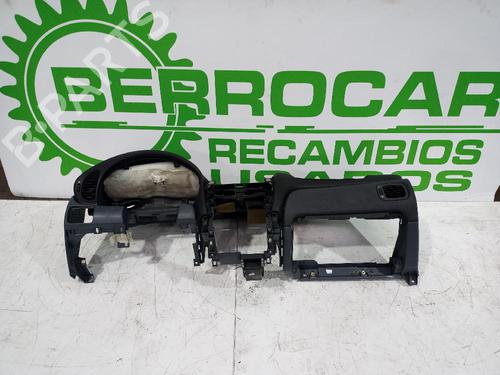 Salpicadero NISSAN ALMERA II (N16) 1.5 dCi (82 hp) 31543286