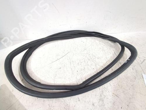 Used Rubber door seal Rubber door seal TOYOTA AURIS (_E15_) 1.6 (ZRE151_, ZRE151R) (124 hp) 33735436 33735436
