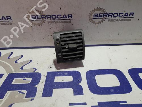Used Air vent Air vent KIA SORENTO I (JC) 2.5 CRDi (170 hp) 31538720 31538720