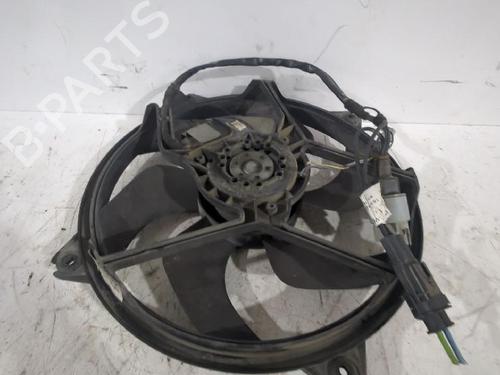 Used Radiator fan PEUGEOT 407 (6D_) 2.0 HDi 135 (6DRHRH, 6DRHRE, 6DRHRG, 6DRHRJ) (136 hp) 31564900