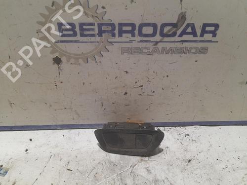 switch-ford-b-max-jk-2012-31539771 main image