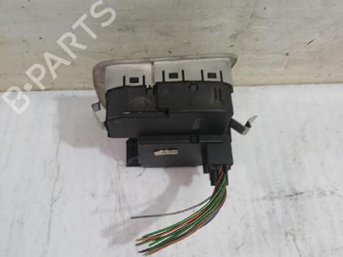 Headlight switch MERCEDES-BENZ CLK (C209) CLK 240 (209.361) | BP31564362I24