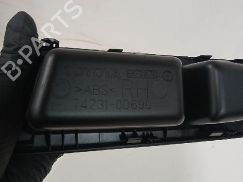 Right front window switch TOYOTA YARIS (_P13_) 1.5 (NSP131_) | BP31562868I26 